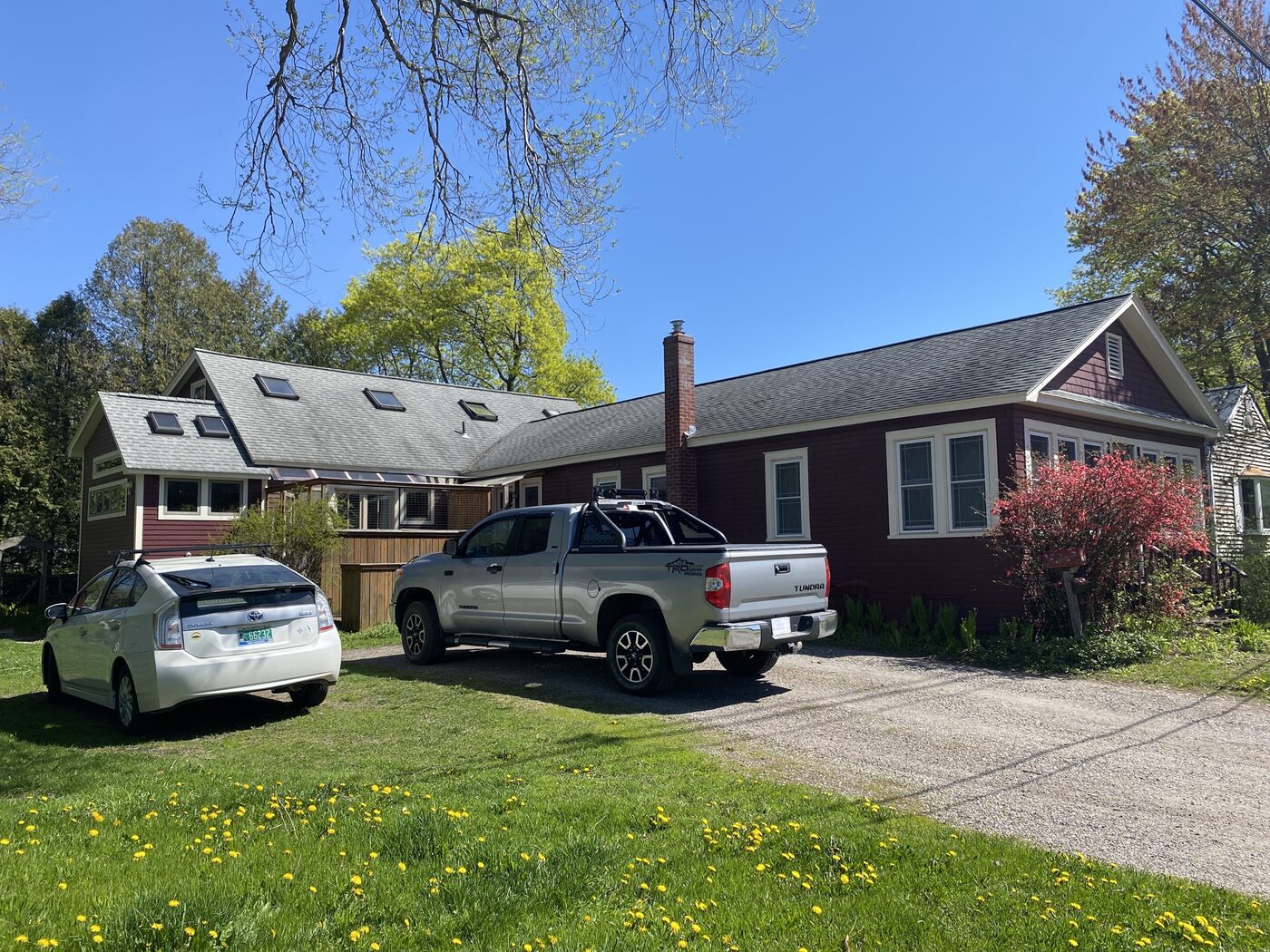The same Winooski roof after replacement